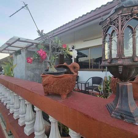 Home Baan Chiang Mai Bagian luar foto