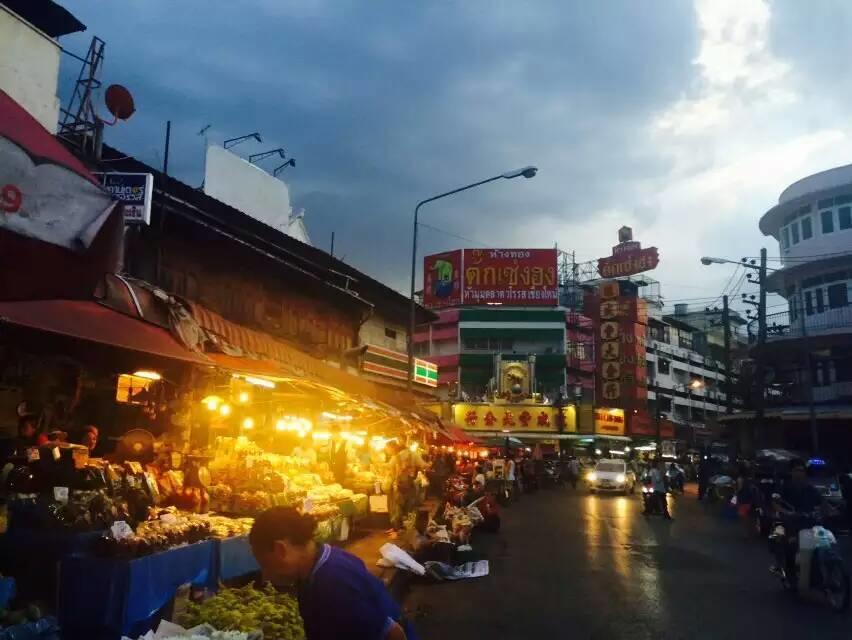 Home Baan Chiang Mai Bagian luar foto